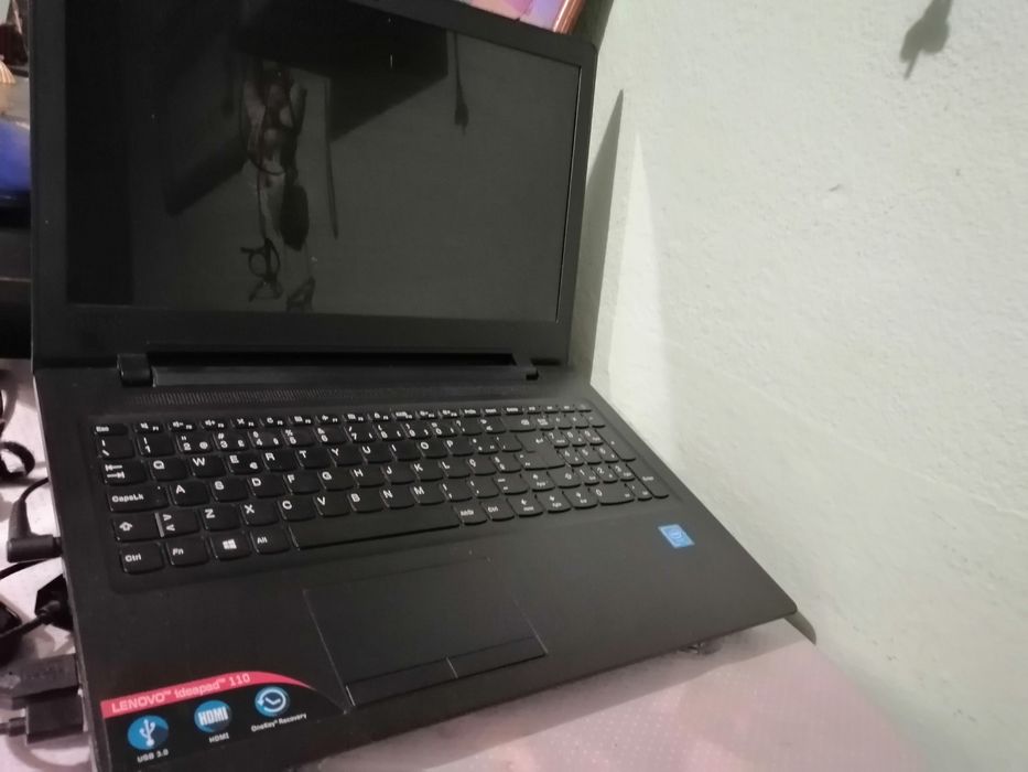 Computador Lenovo com Windows 11