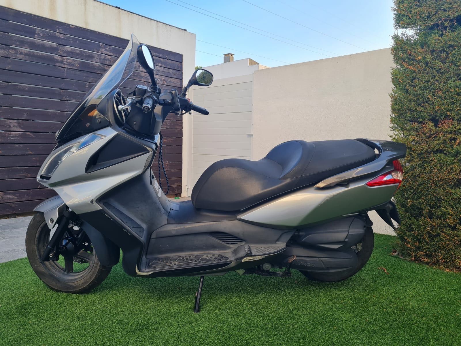 Scooter Kymco Downtown 125