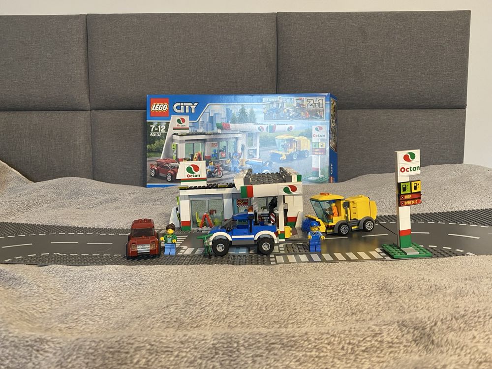 Lego city stacja paliw octan + 5 dróg lego