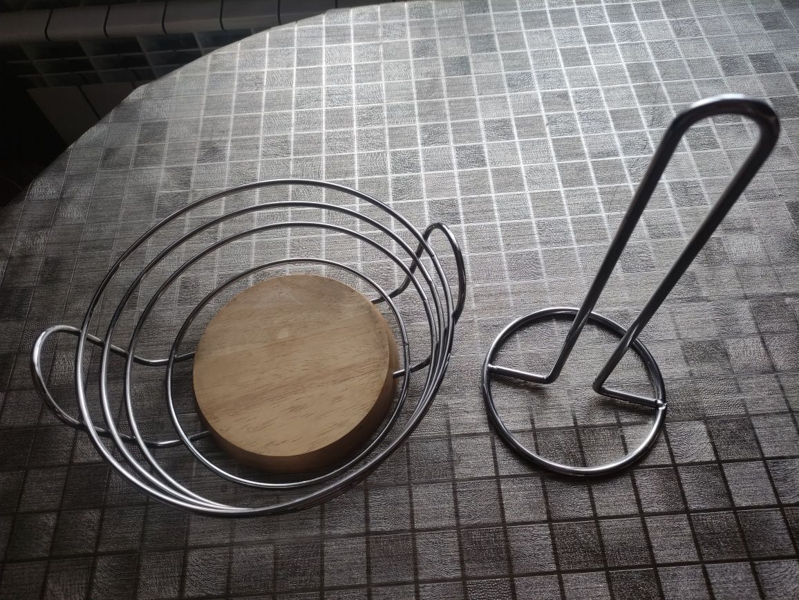 Koszyczek do owoców plus stojak na ręcznik kuchenny