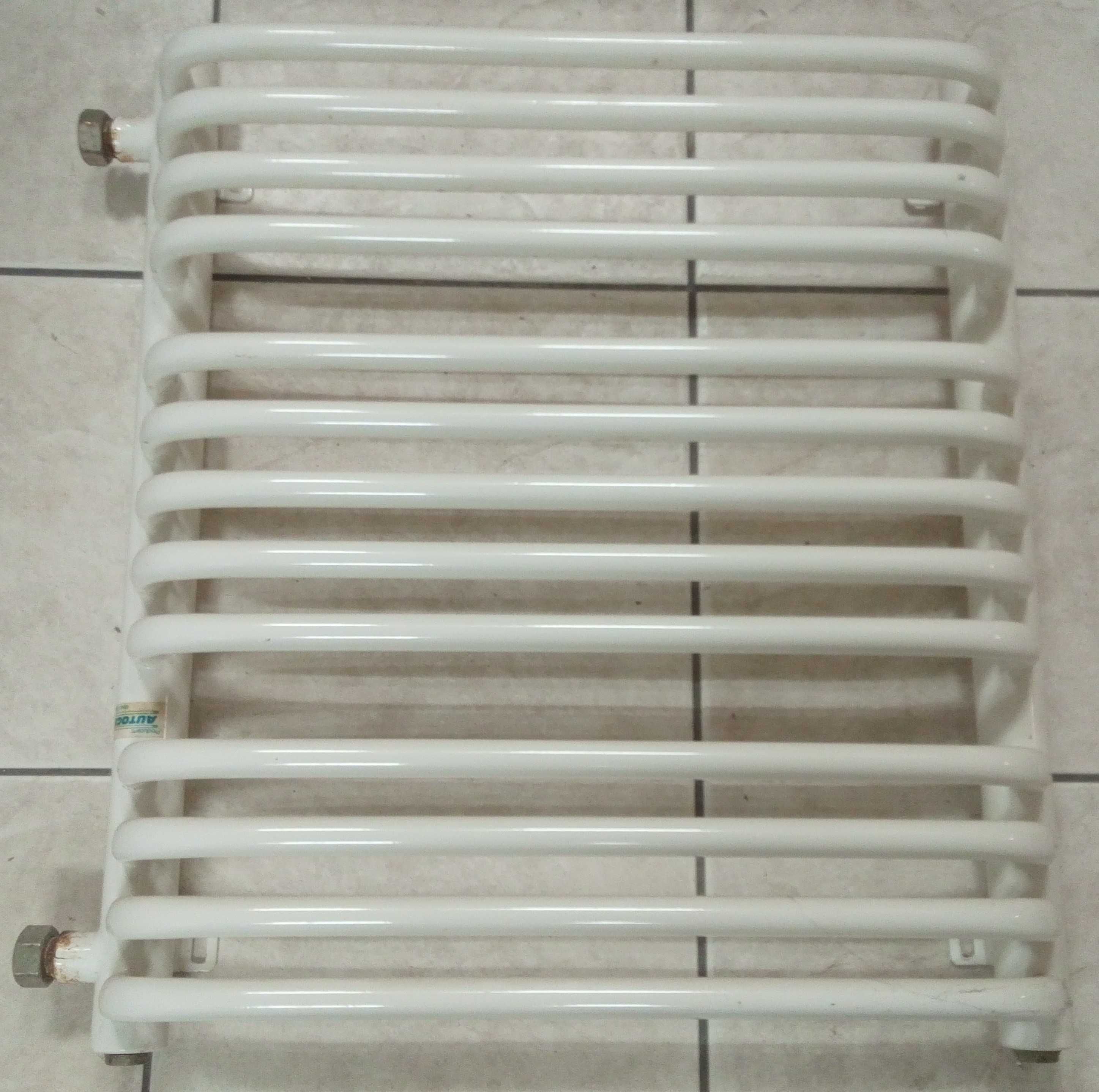 Grzejnik łazienkowy drabinkowy C.O. 60x60cm z termostatem Heimeier