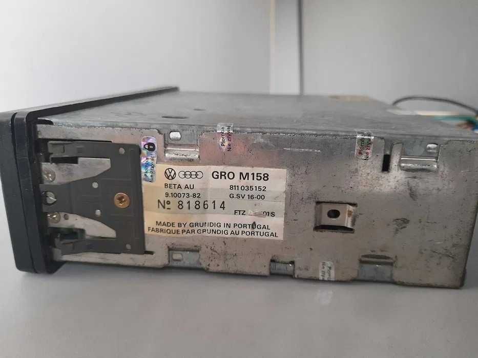 Zabytkowe radio Audi Beta Grundig audi 80 / 90 / 100 z Bluetooth mp3
