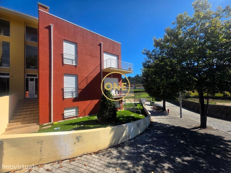 Apartamento T2 em Rio Mau