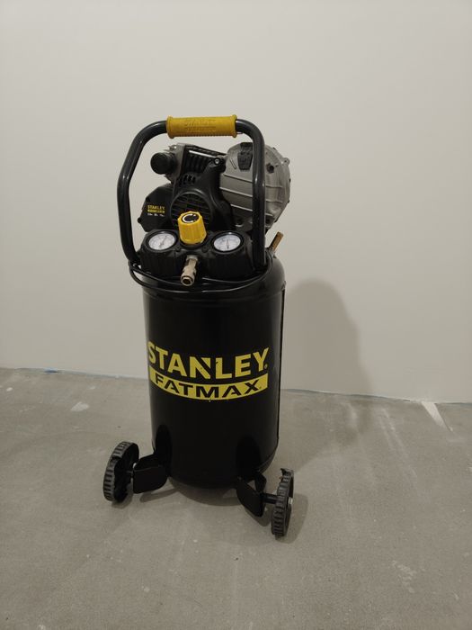 Kompresor bezolejowy Stanley Fatmax HY227/10/30V