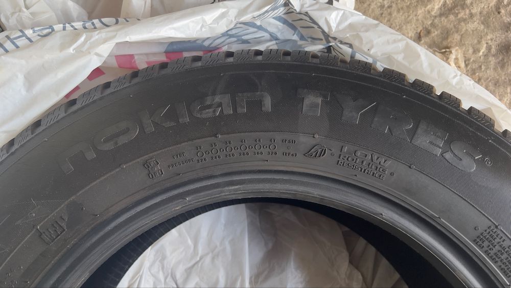 nokian snowproof 2 195 65 15