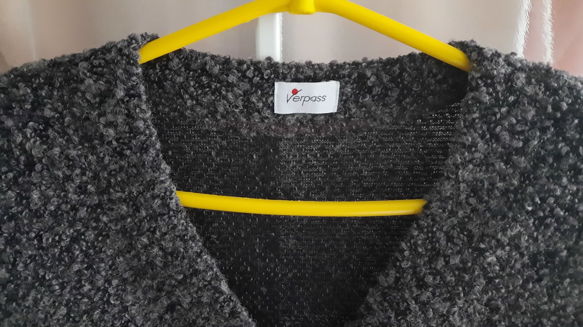 Sweterek damski długi/płaszczyk