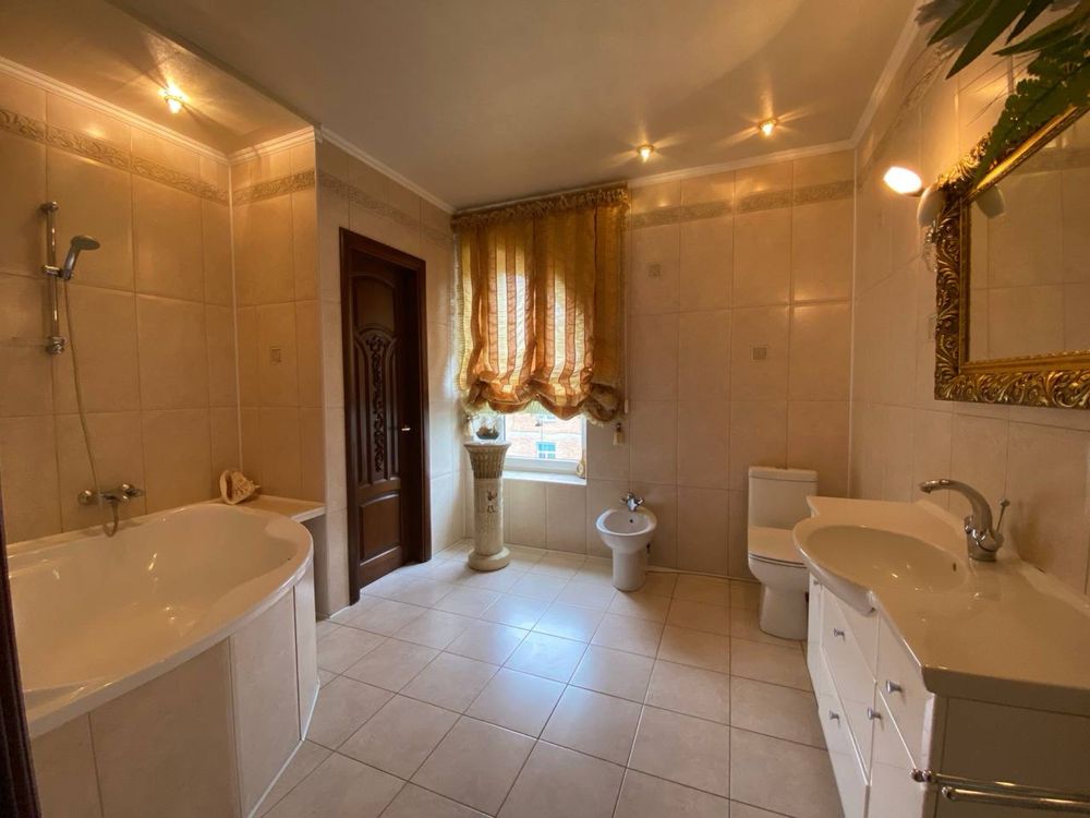 Продаж будинку‼️ Парк Гагаріна,300м2