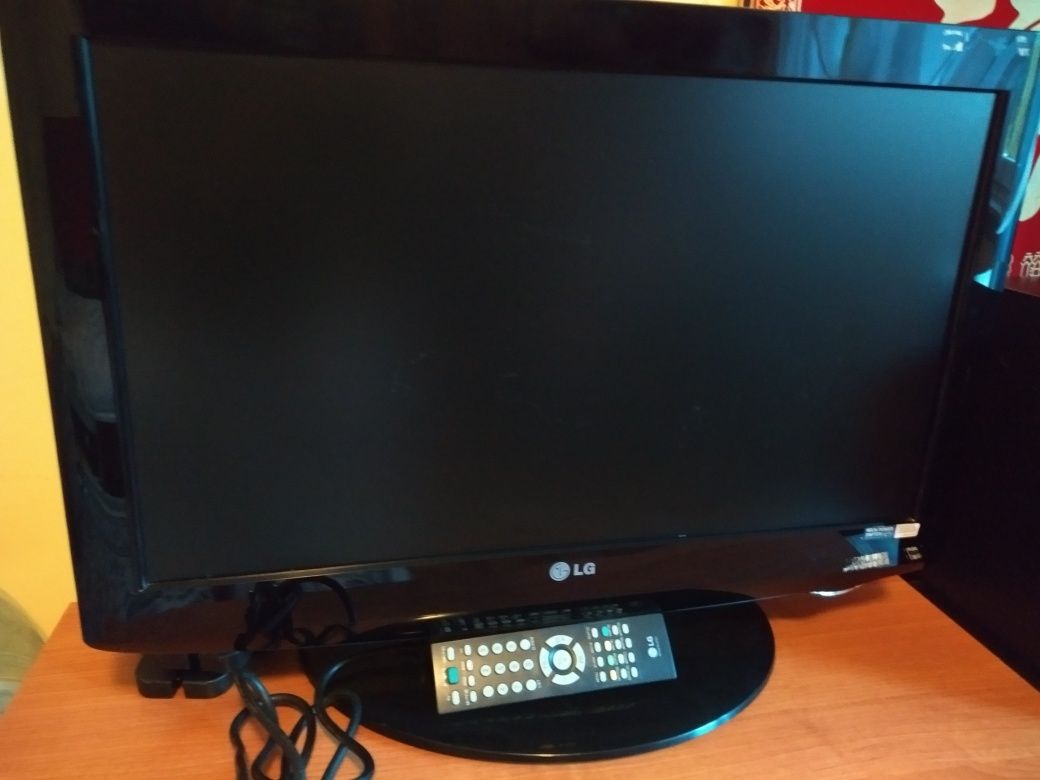 TV telewizor LCD 26 LG LED