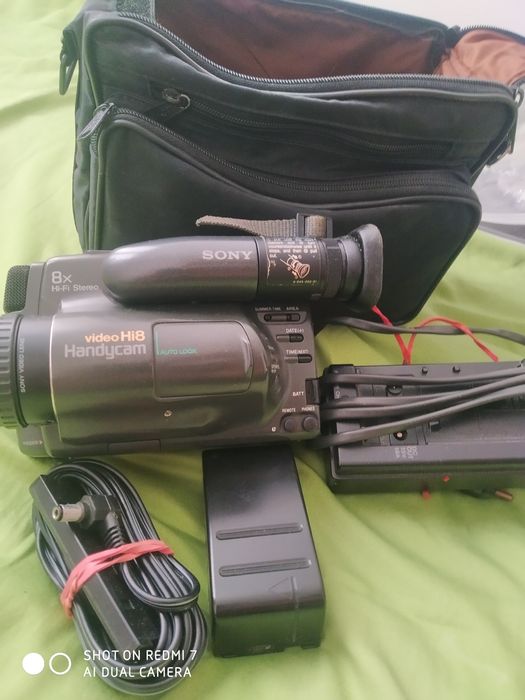 Kamera Sony hi8 tr707