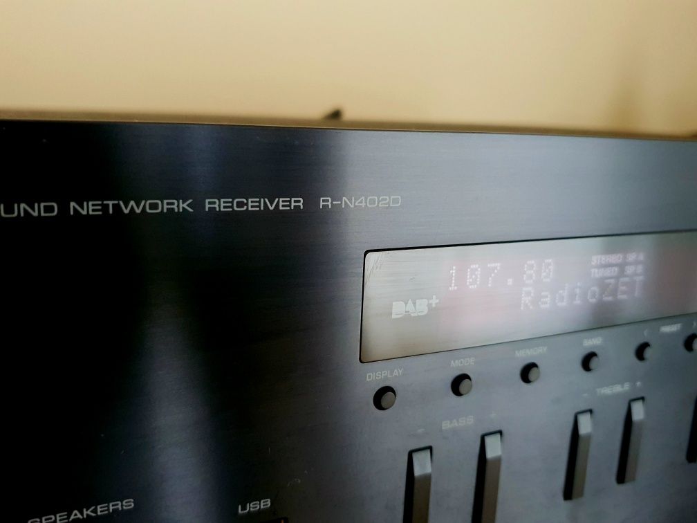 Yamaha Wzmacniacz Streamer R-N402 Dub