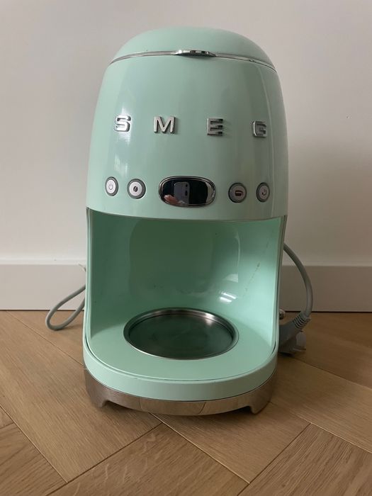 Ekspres przelewowy SMEG kolor miętowy