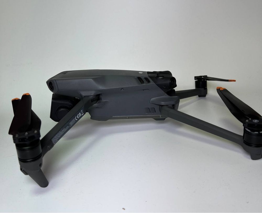 Дрон Dji mavic 3 комплект . БУ