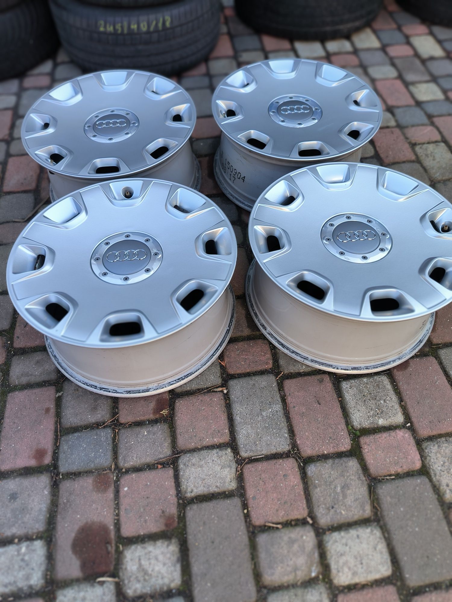 Felgi aluminiowe 17 Audi A4 A6 A8 - 5x112