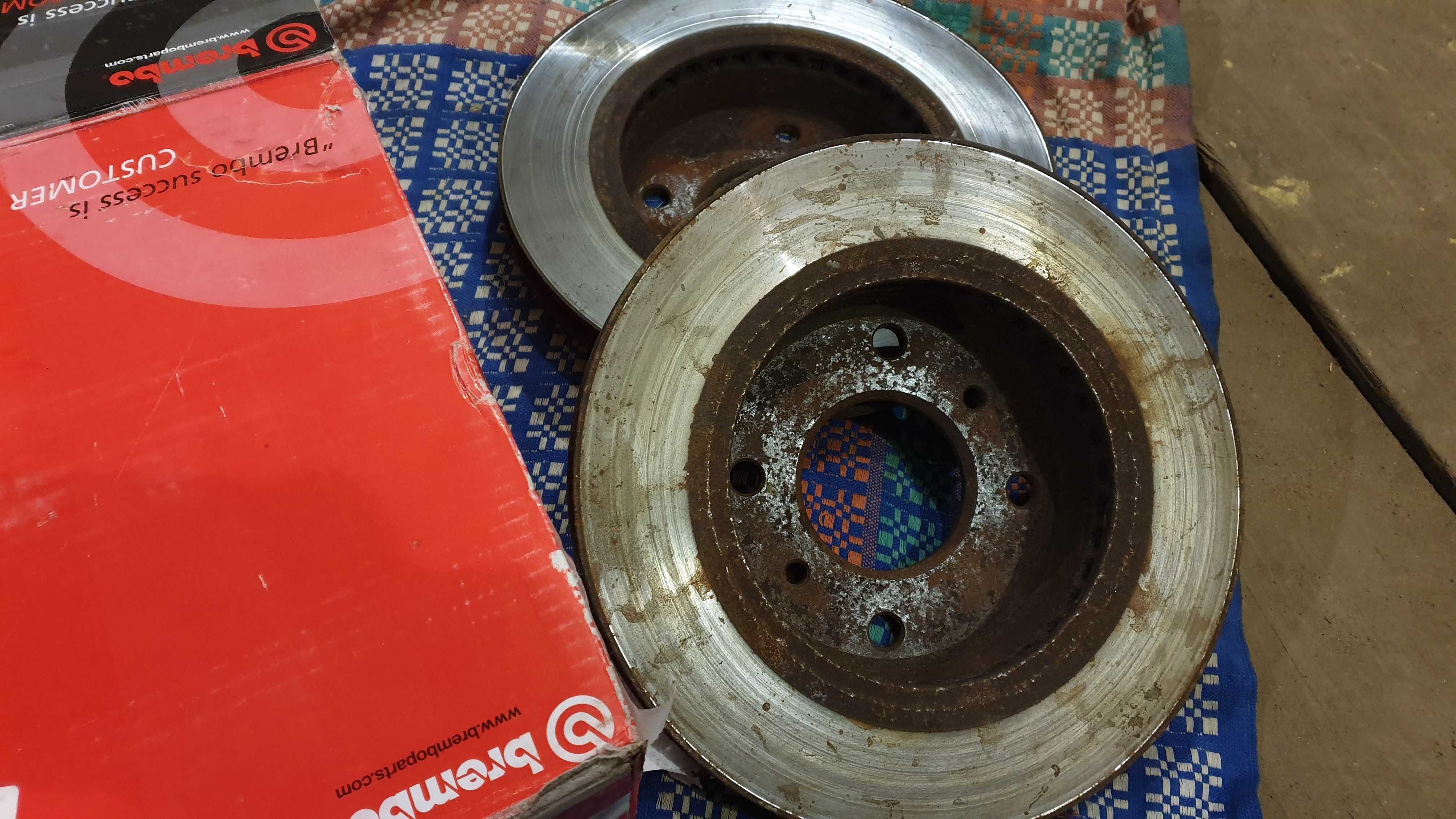 Тормозные диски Nissan Almera N16