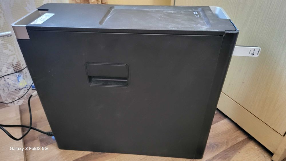 Komputer DELL precision t3600 xeon / 32gb ddr3 / rx580 8gb