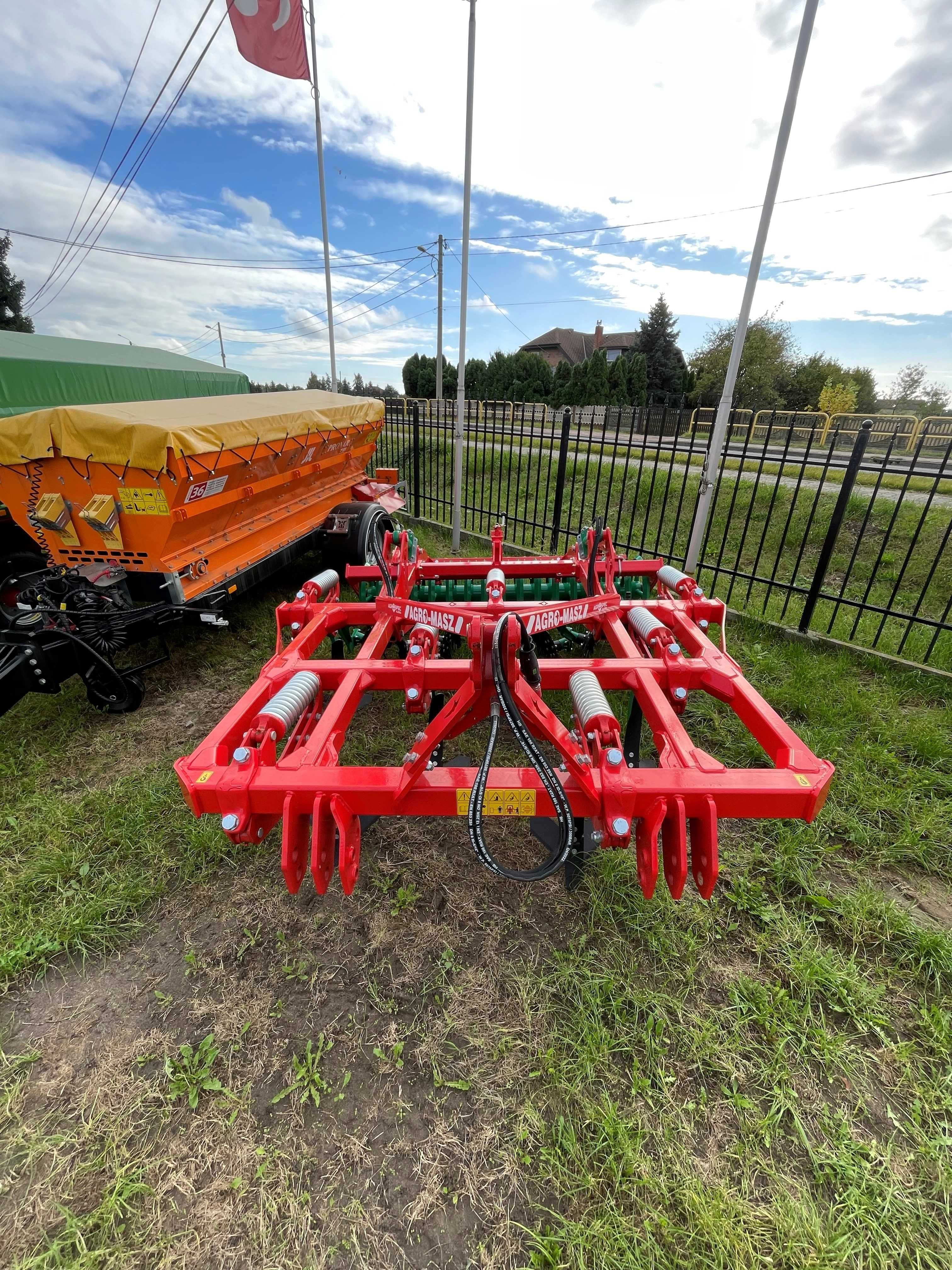 Runner - Agregat PODORYWKOWY, BEZORKOWY Agro Masz 2,5m w. daszkowy