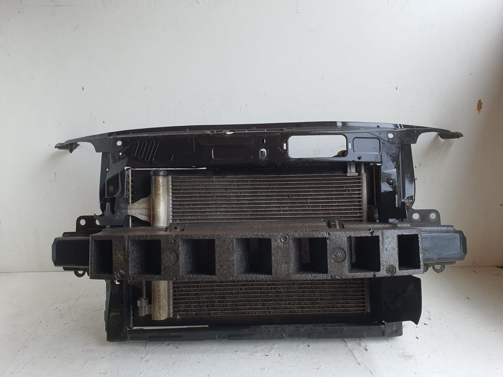 Zderzak maska lampa Roomster Fabia II scout 9202