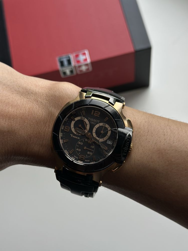 Чоловічий спортивний годинник - хронограф Tissot