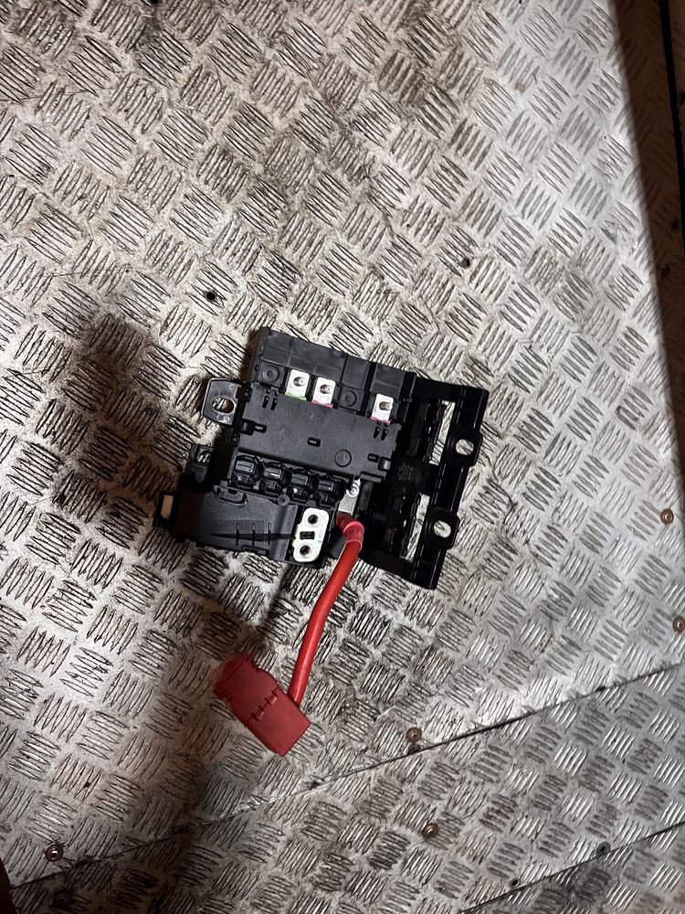 Bmw g30 g31 klemą nabój rozdzielacz