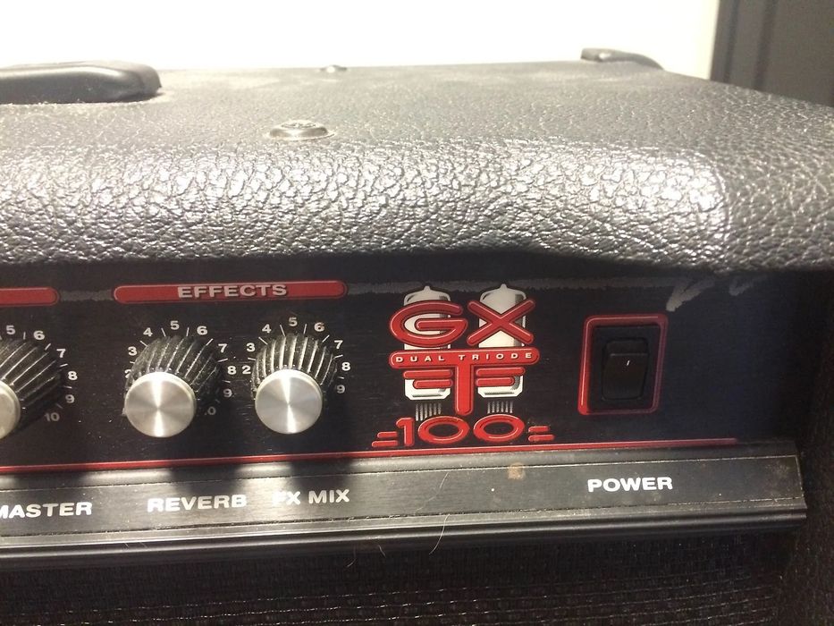 Amplificador Crate GXT 100