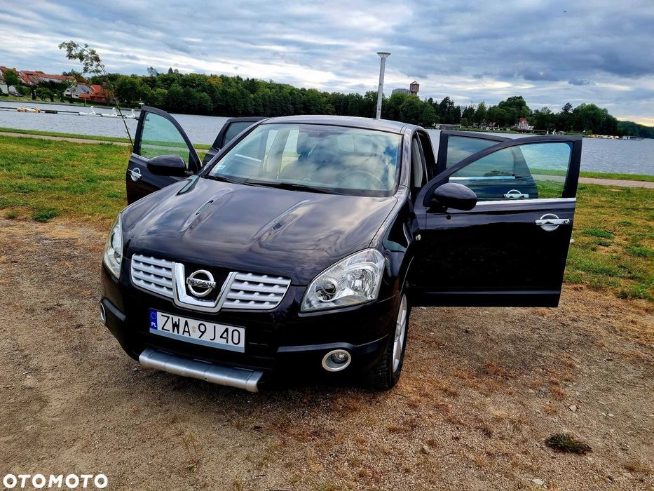 Nissan Qashqai 2.0 benzyna 140 km, rok  2009 przebieg 172 981 km