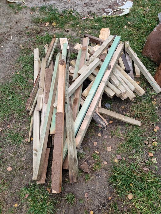 Drewno, opał, ścinki