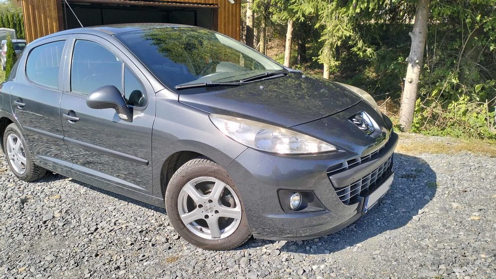 Peugeot 207 1.4 HDI (2012) – Oszczędny Diesel, Bez Korozji, 150 tys.