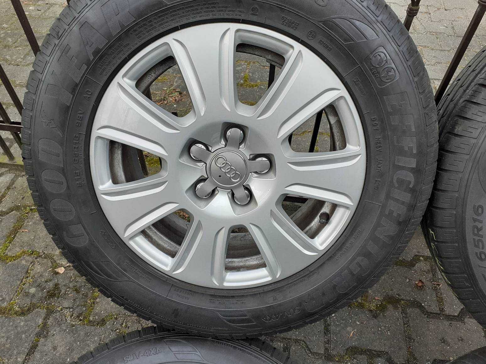 Audi Q3 koła alufelgi oryginalne  letnie Good year 215/65 R16