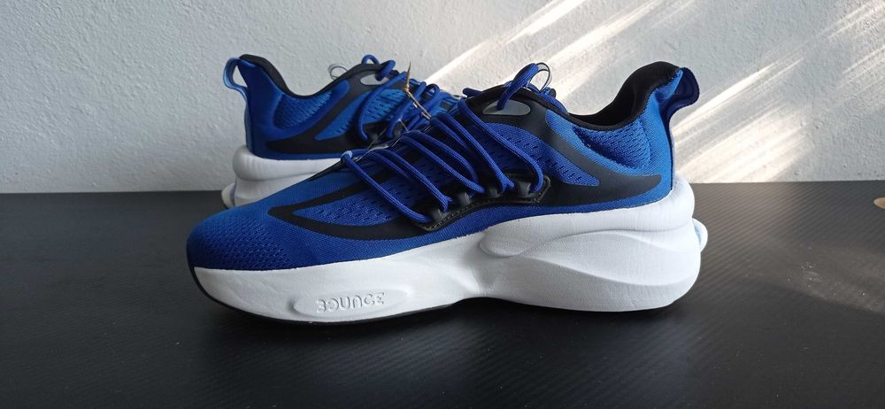 Adidas Alphaboost HP2762, rozmiar: EU 43 1/3