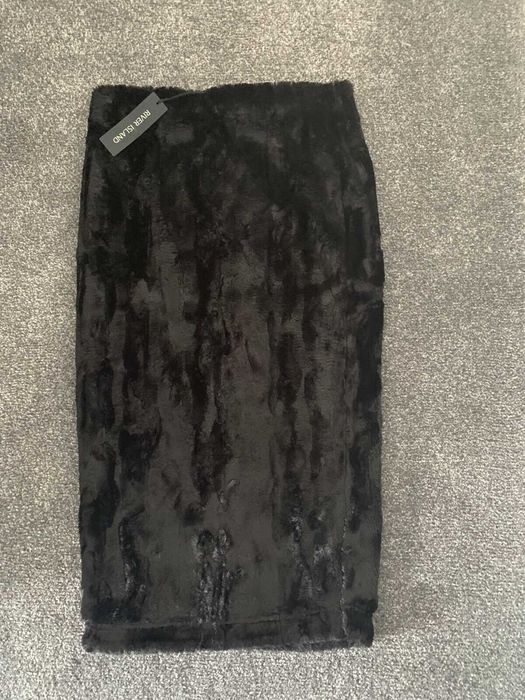 міді спідниця олівець зі штучного хутра River Island \ юбка карандаш