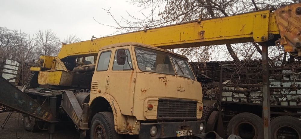 Автокран КС-3577, на базе МАЗ. На разборку