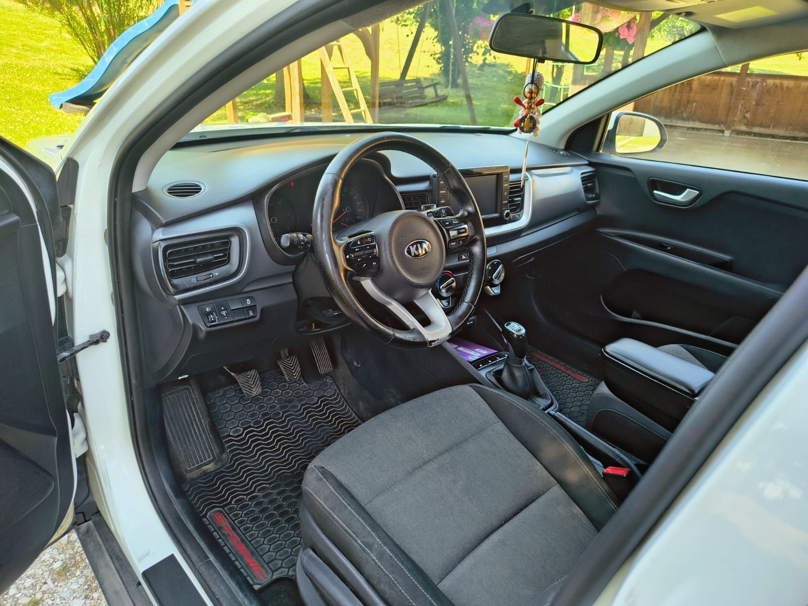 Kia Stonic 2017 1,6 CRDI Active