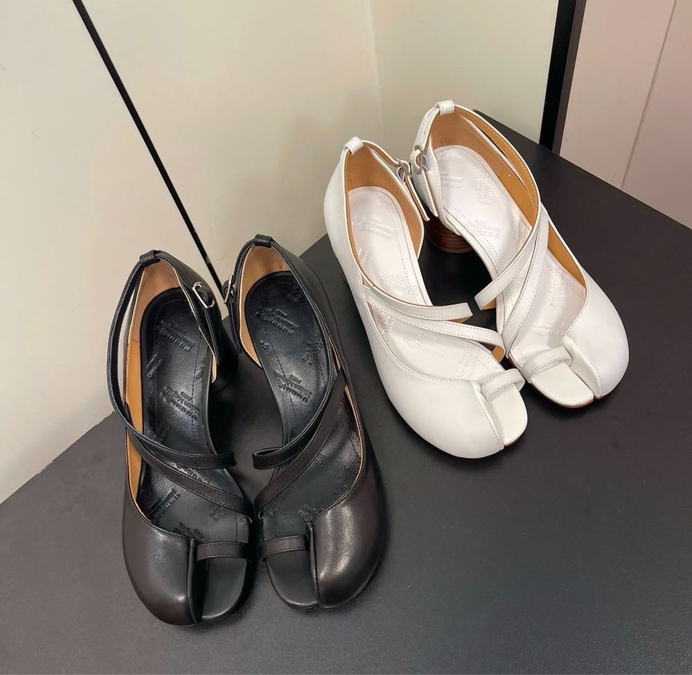 Туфли Maison Margiela таби, 35-41. Черные, белые, кожа.
