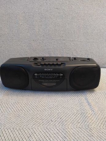 Radiomagnetofon Sony