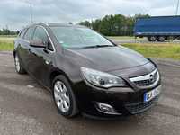 Opel Astra pierwszy właściciel, hak, bo-xenon, 2kpl kół