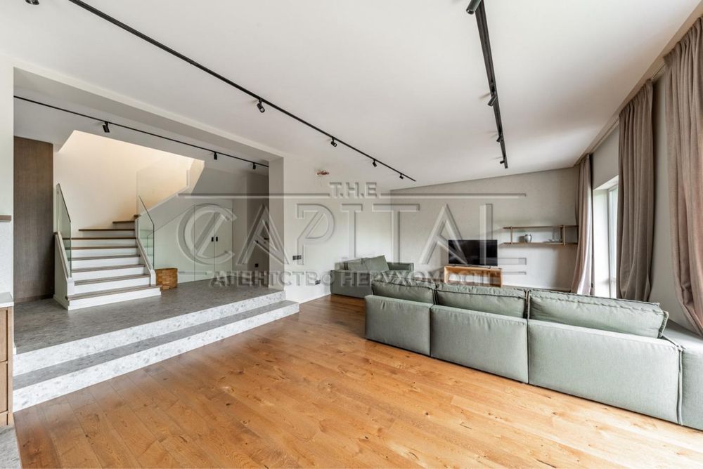 Аренда дома 220 м², 6 комнат, Голосеево, рядом с парком