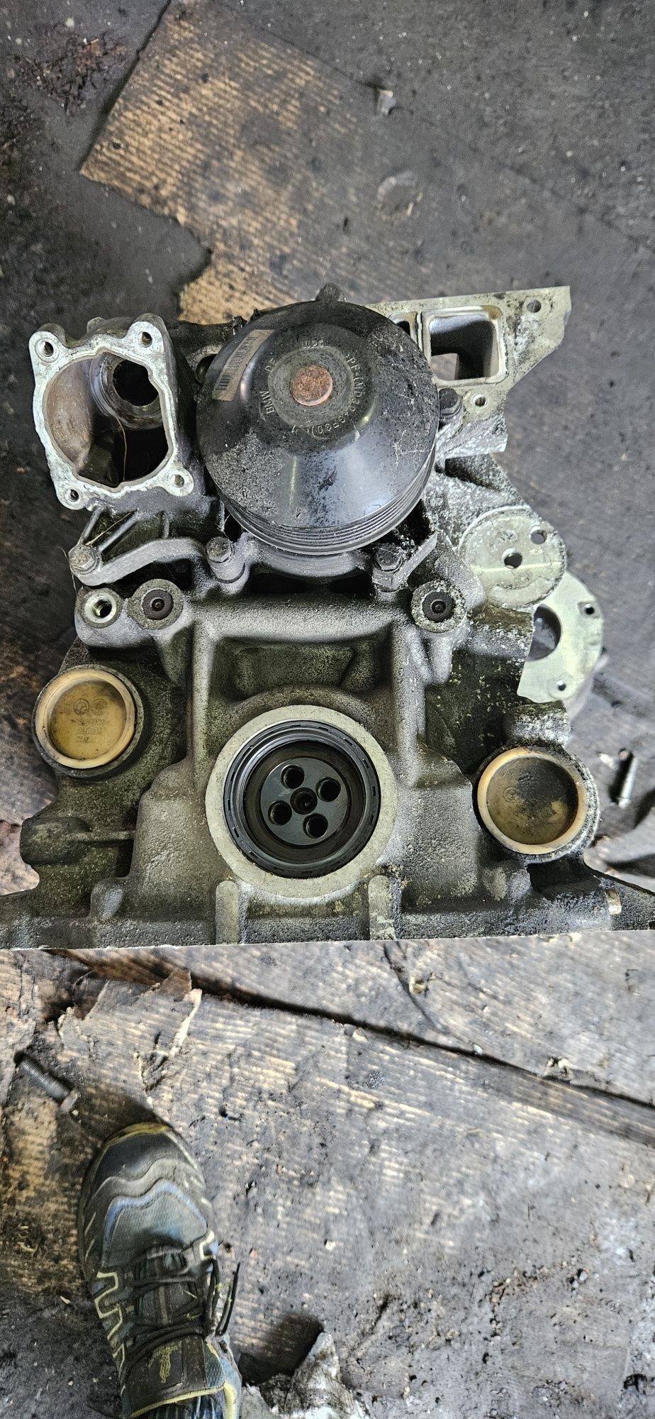 Bmw N47D20A Blok Wał Tłoki