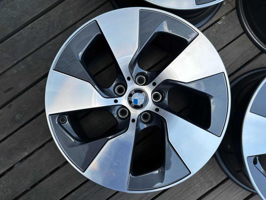 Oryginał felgi 17cali BMW 5 G30 G31 G32 G20 G21 7 G11 G12 5x112 nr7083