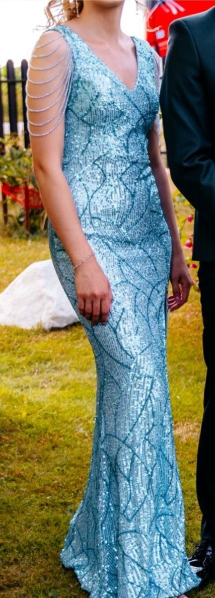 Sukienka cekinowa błękitna