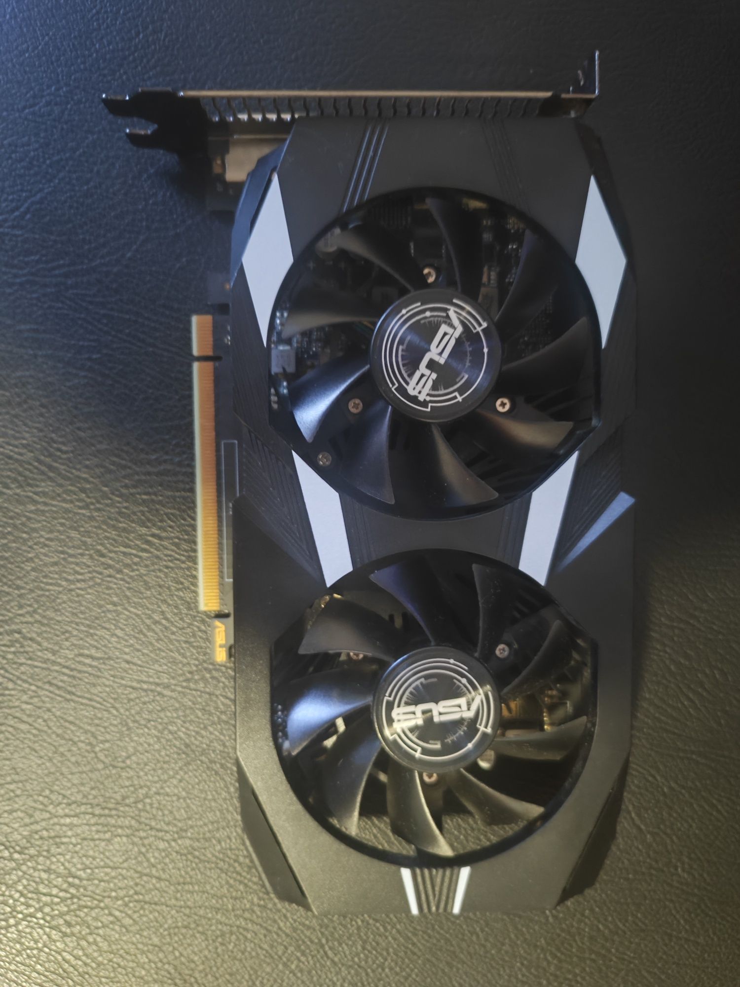 Placa gráfica GeForce GTX ASUS 1050 2gb
