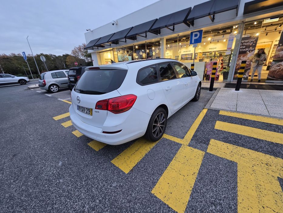 Opel astra sports toure