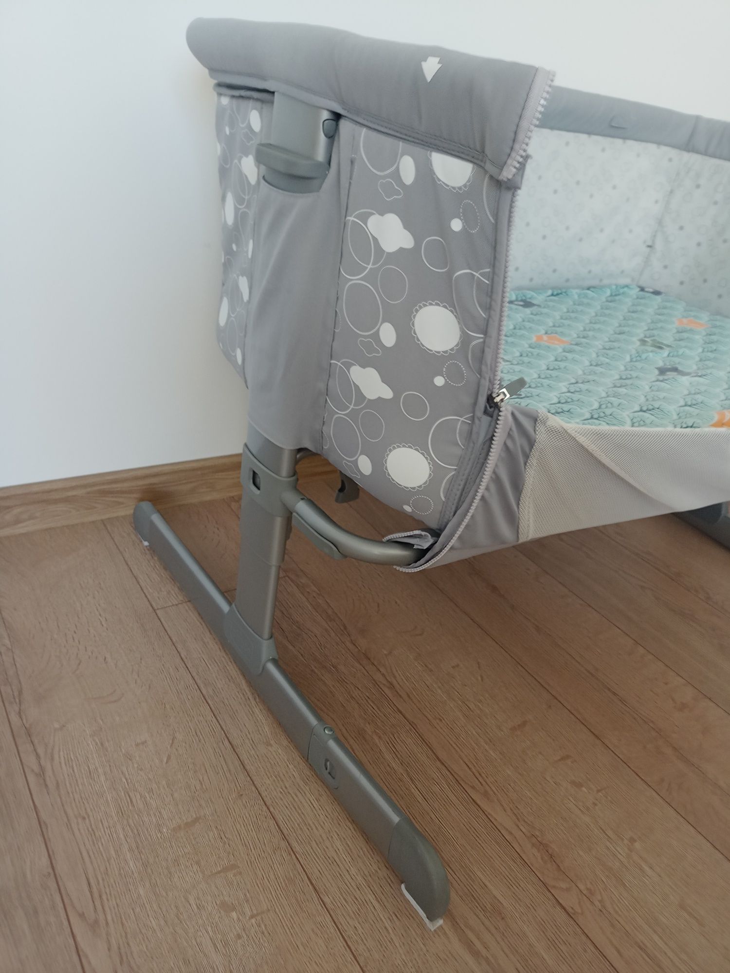 Łóżeczko chicco dostawka