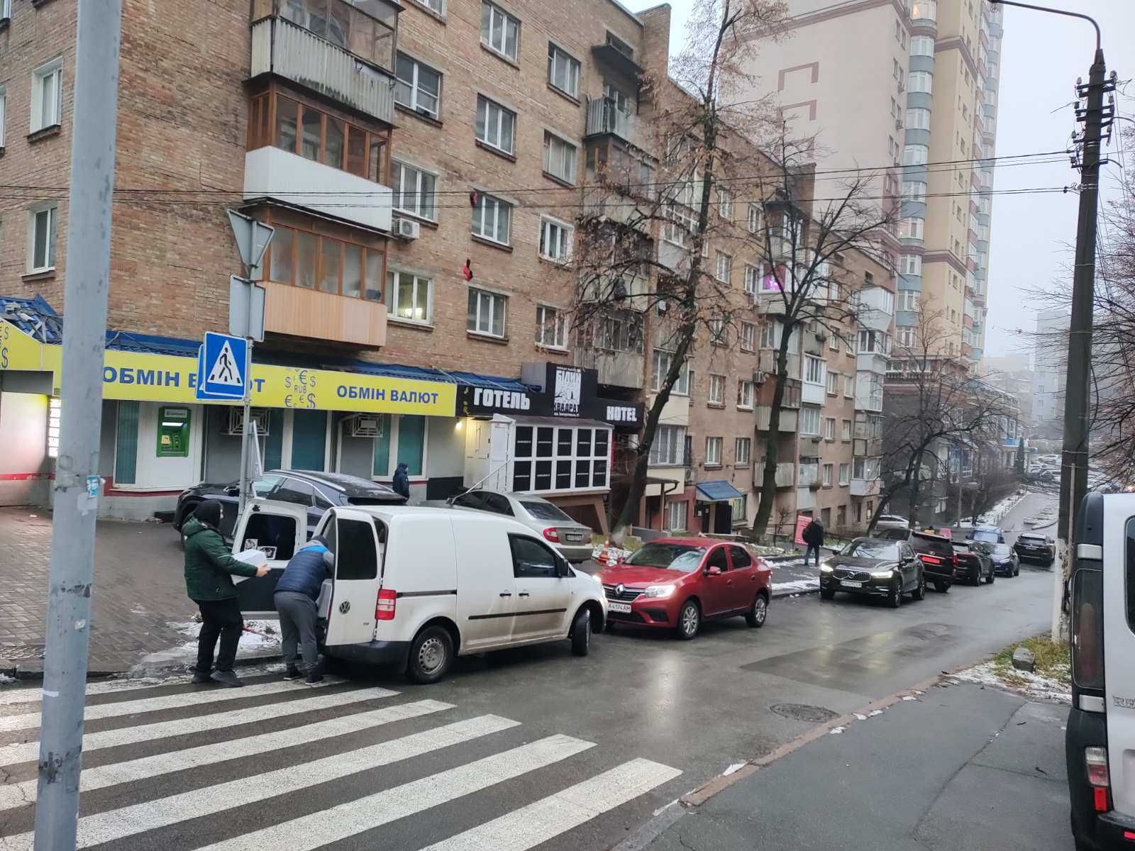 Фасад 152квм Комерція Офіс Магазин Центр Клініка Золотустівська 51