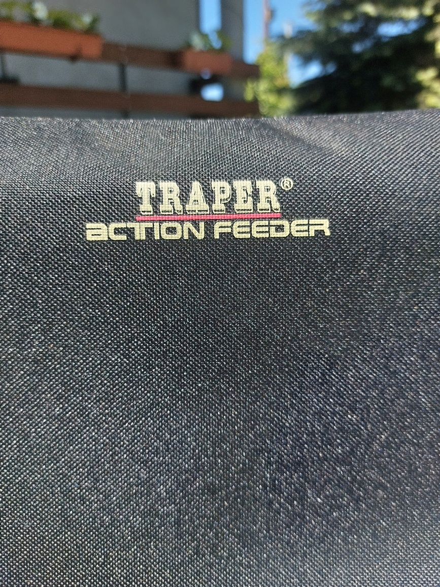 Fotel wędkarski Traper action feeder