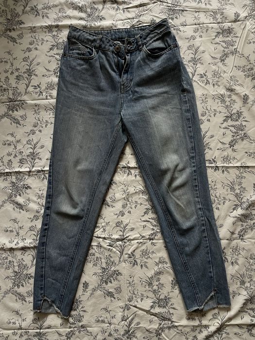 Жіночі джинси МОМ