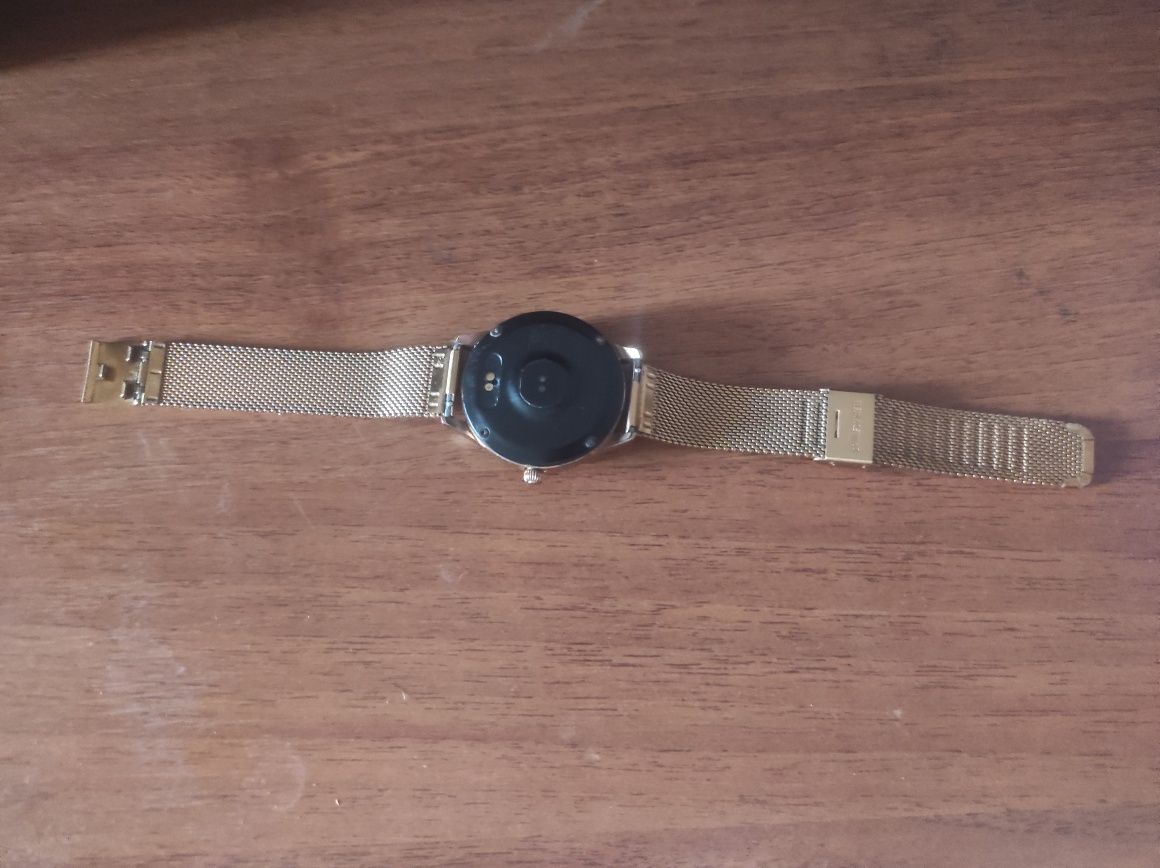Смарт часы kw10c