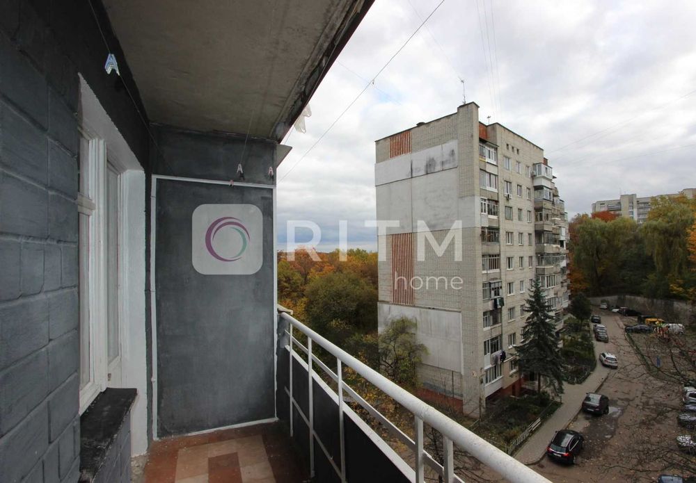 Продаж 3-кімнатної квартири з ремонтом, Личаківський район.