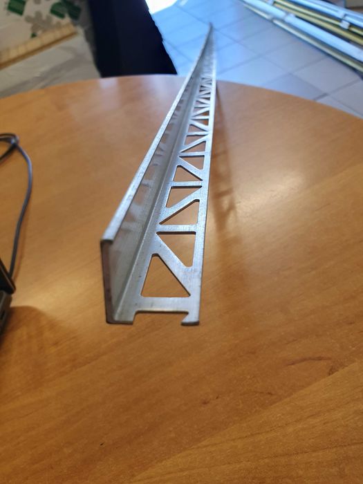 Profil aluminium 22 mm/ 2 mb