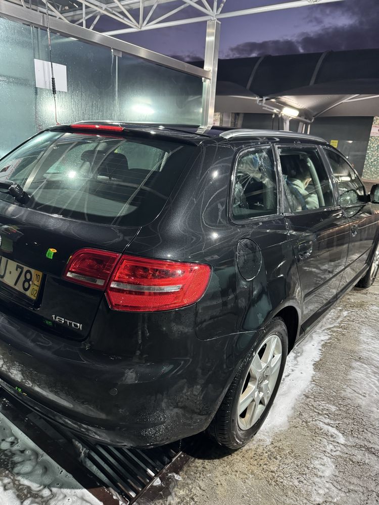 Audi a3 1.6 tdi 105 cv sportback