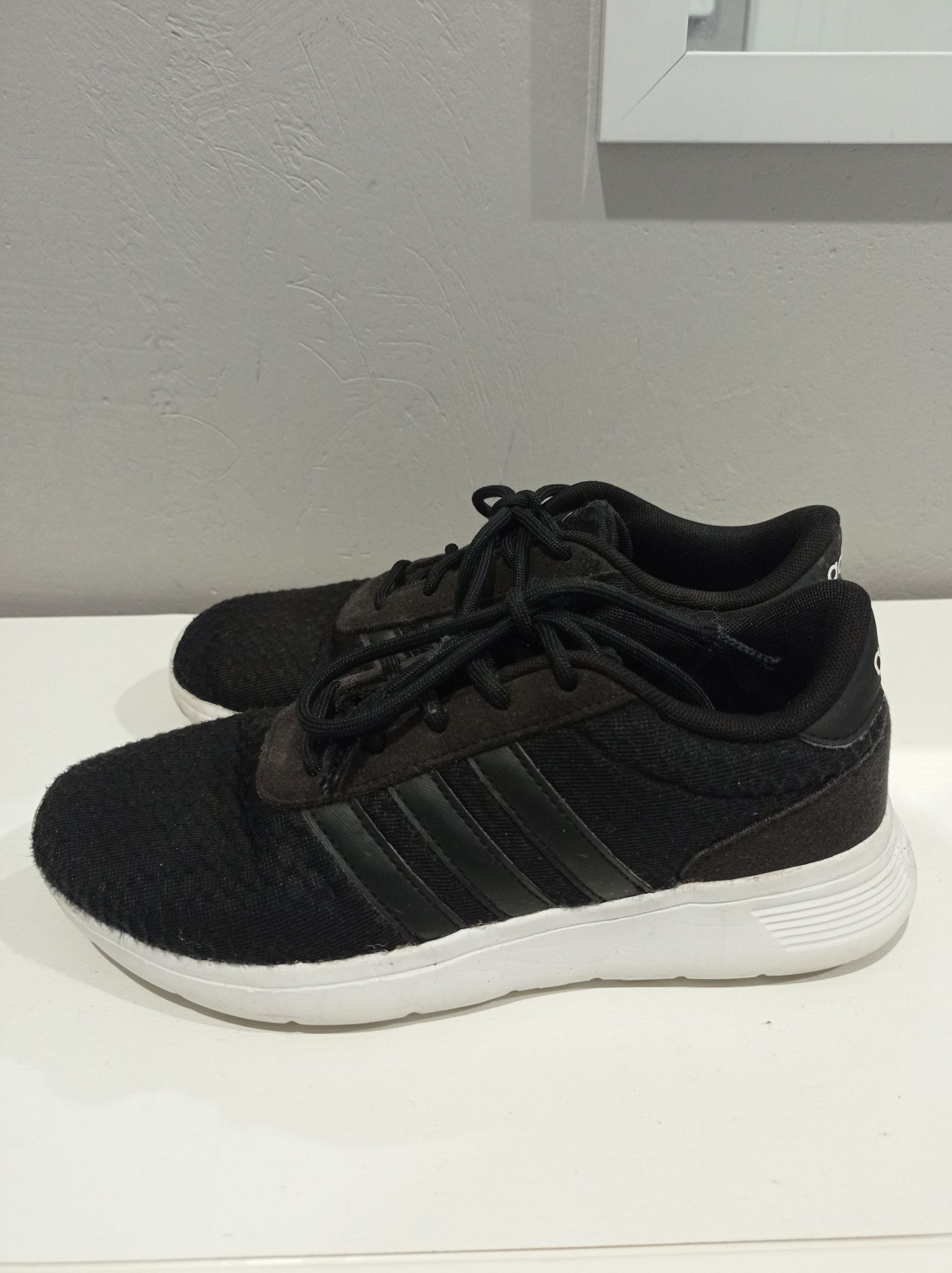 Buty Adidas lite racer rozmiar 36.5
